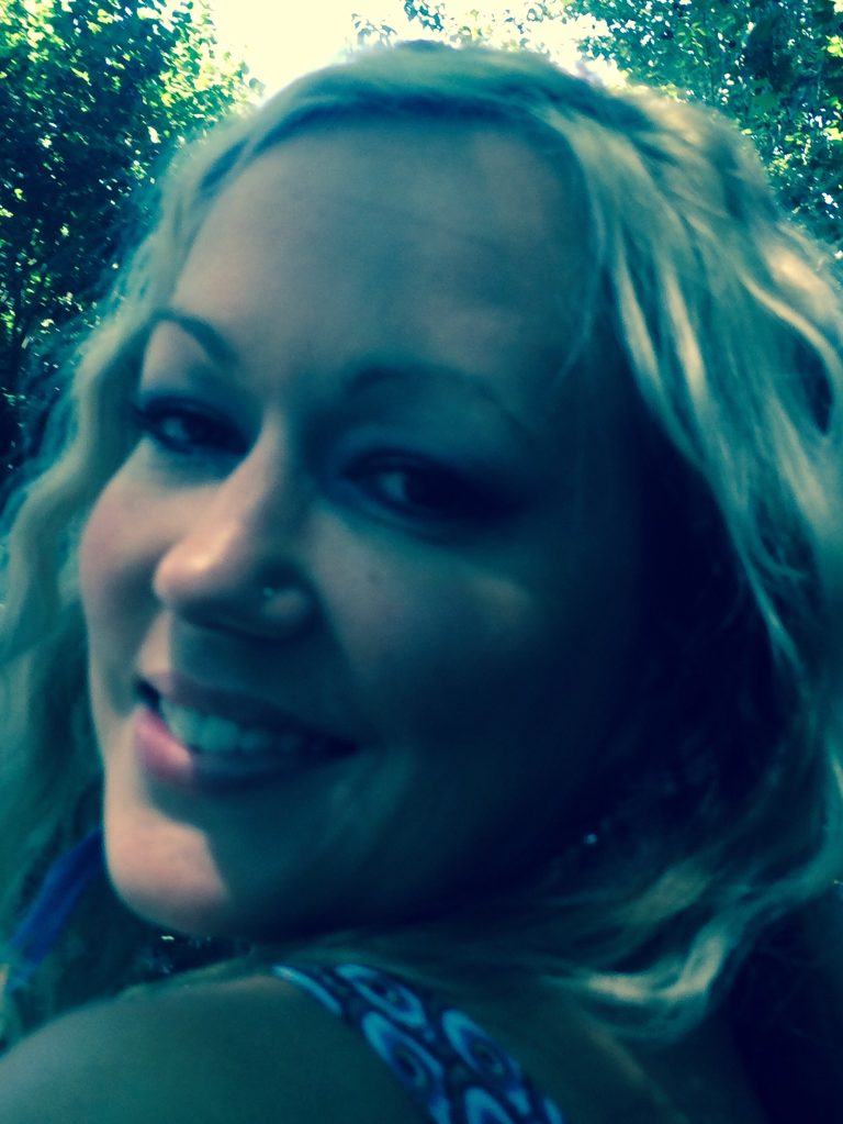 8334BC6E 7323 4402 9E9A A8CF838EC796 768x1023