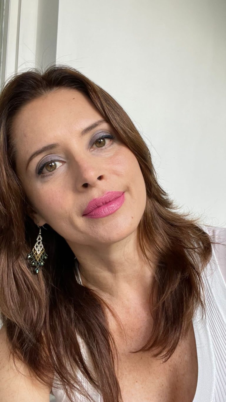 7B8FFB17 AD71 48F5 96FC 157DD3BC6C9F 768x1365