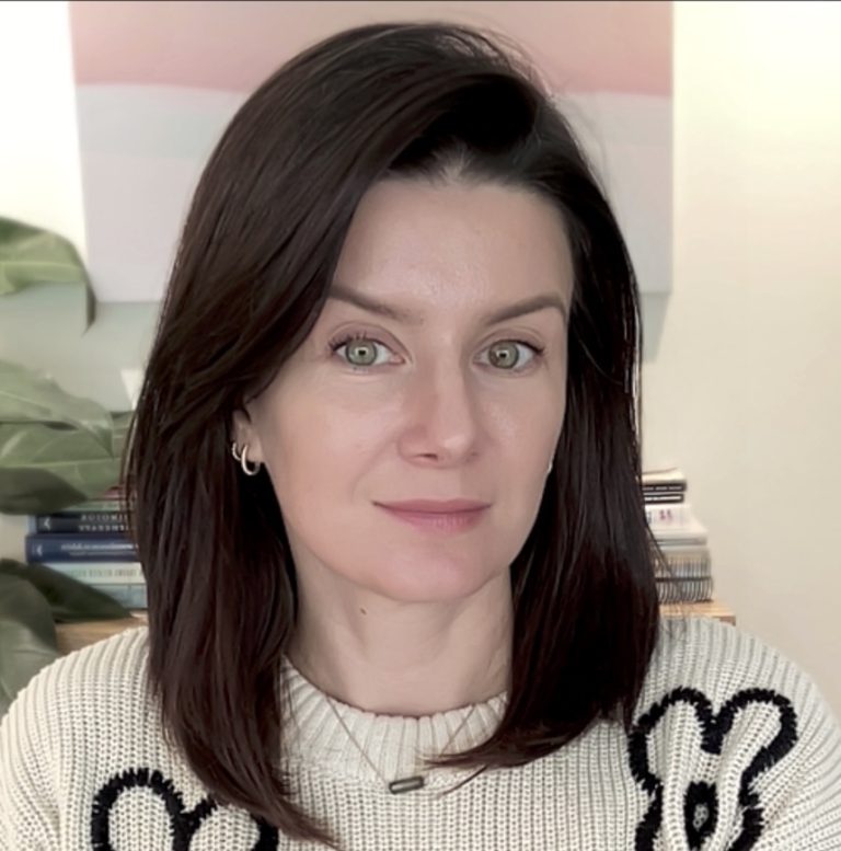 profile small 768x777