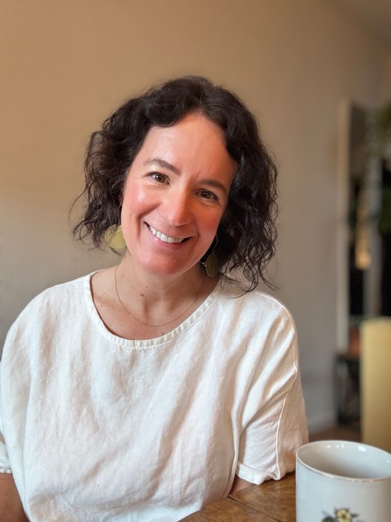 Terra Indoors Linen 2025 768x1024